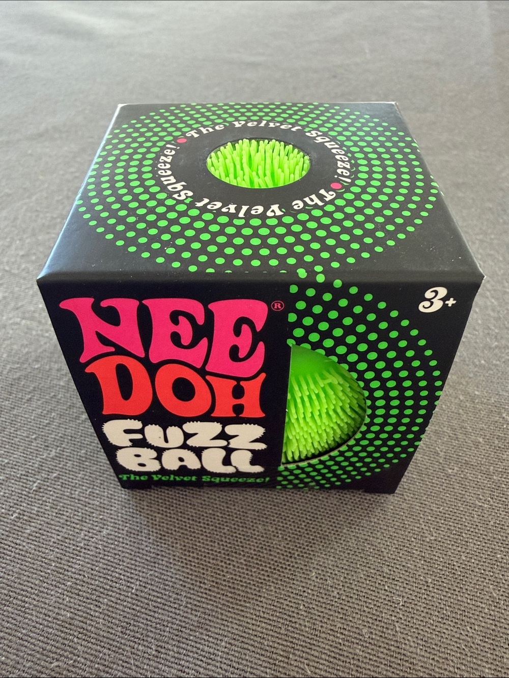 *Brand New* NeeDoh Fuzz Ball - Green
